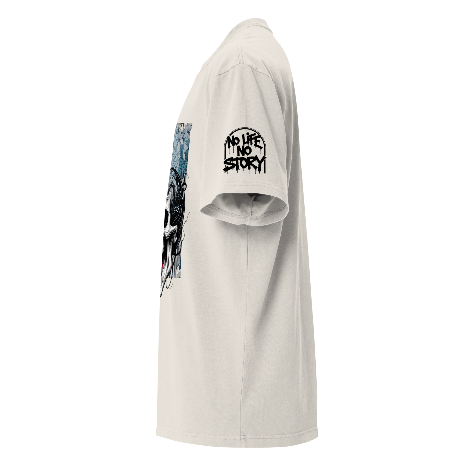 Oversized faded streetwear T-shirt with bold graffiti text “No Life No Story” printed on heavyweight cotton – urban unisex design by FGH Collective
