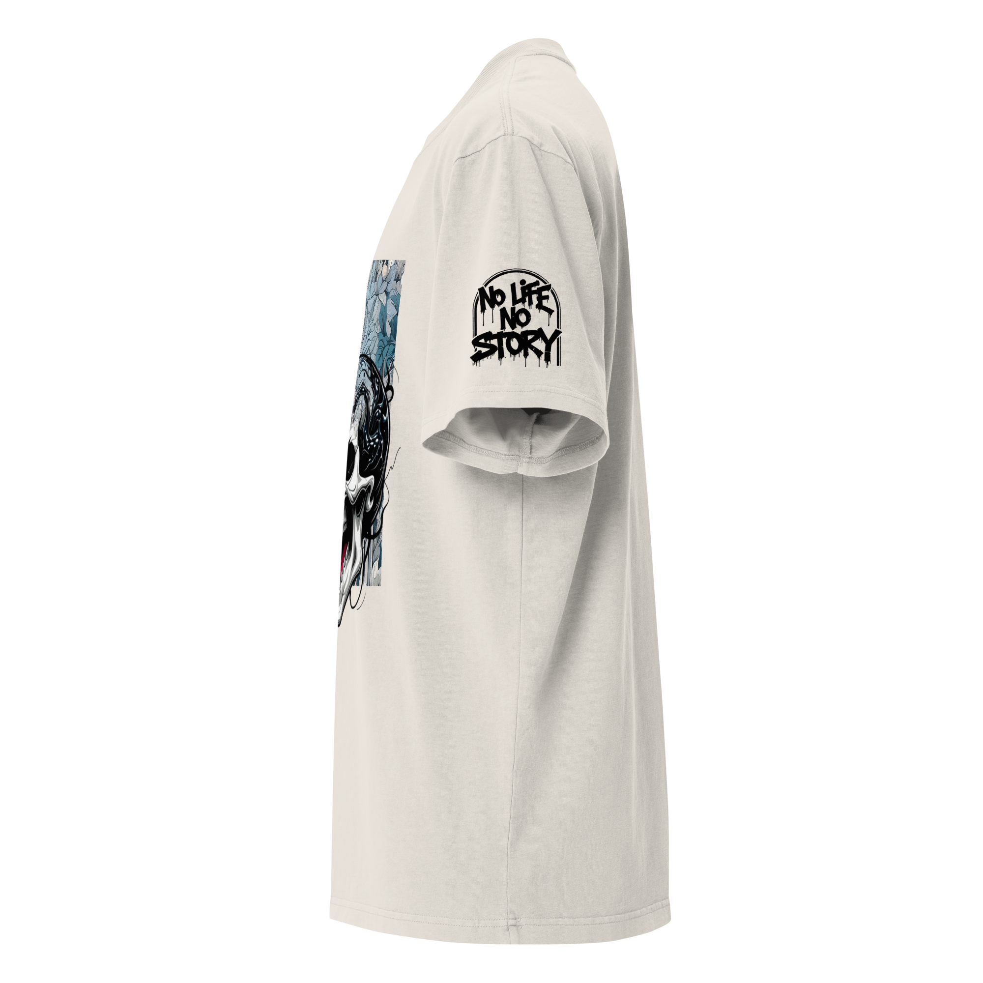 Oversized faded streetwear T-shirt with bold graffiti text “No Life No Story” printed on heavyweight cotton – urban unisex design by FGH Collective
